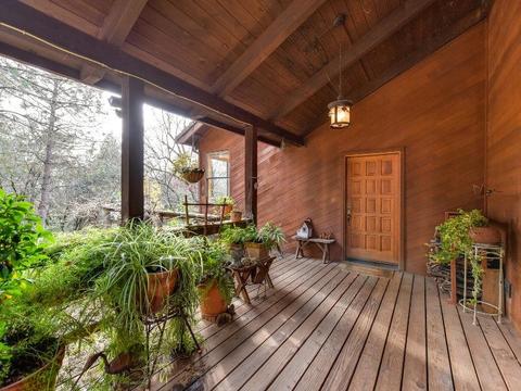 16775 Golden Ridge Rd, Applegate, CA 95703 photo 2