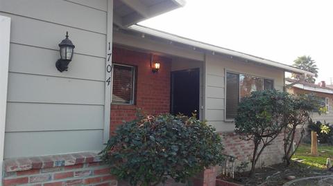 1704 Mount Vernon Dr, Modesto, CA 95350 photo 1