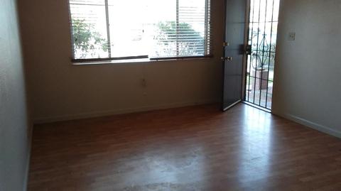 1704 Mount Vernon Dr, Modesto, CA 95350 photo 2