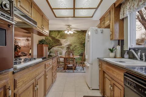 3301 Colonial Dr, Modesto, CA 95350 photo 13