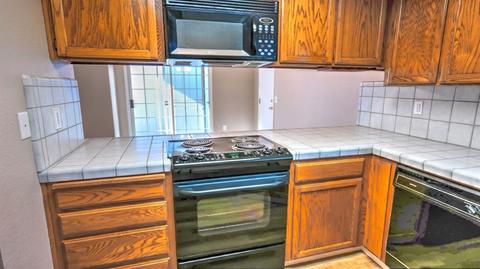 1360 Busca Dr, Tracy, CA 95376 photo 3