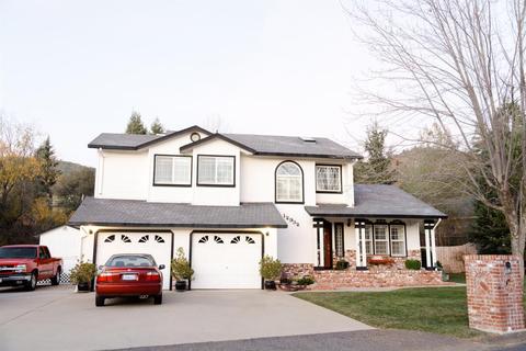 12932 Hollow Dr, Sonora, CA 95370 photo 1