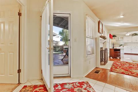 3220 Lakeshore Ct, Modesto, CA 95355 photo 17