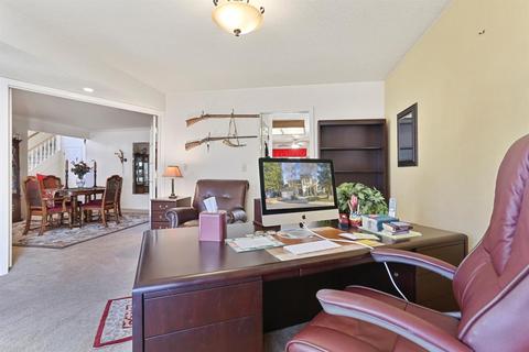 3220 Lakeshore Ct, Modesto, CA 95355 photo 8