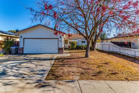 1020 Ruby Pl, Manteca, CA 95336 photo 4