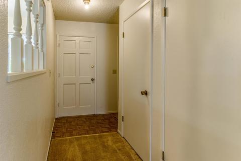 1020 Ruby Pl, Manteca, CA 95336 photo 8