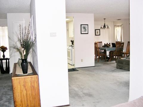 2412 Dels Ln, Turlock, CA 95382 photo 3