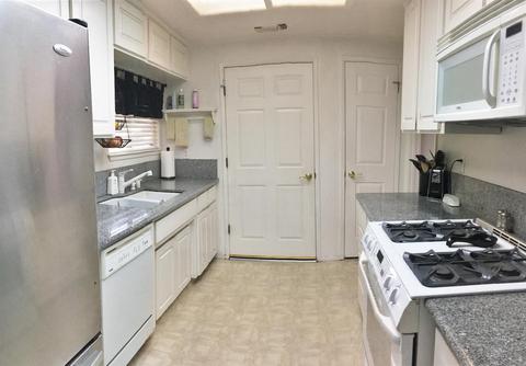 2412 Dels Ln, Turlock, CA 95382 photo 7