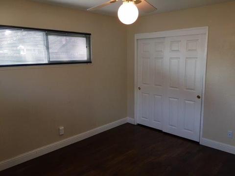 208 Ribier Ave, Modesto, CA 95350 photo 7