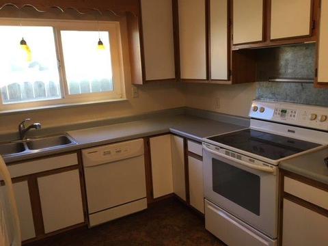208 Ribier Ave, Modesto, CA 95350 photo 2