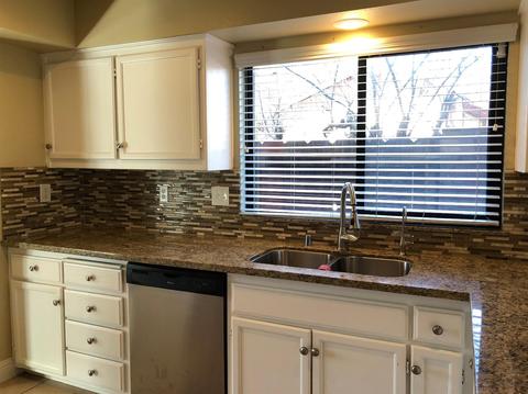 429 Phoenix Ave, Modesto, CA 95354 photo 2