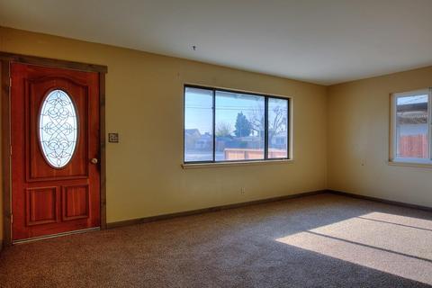 2560 Mcelvaney Ave, Merced, CA 95341 photo 4