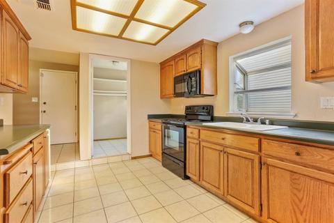 1639 Rita Ln, Ceres, CA 95307 photo 14
