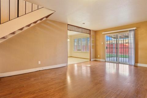 1639 Rita Ln, Ceres, CA 95307 photo 10