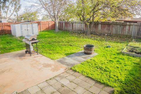 2308 Mortensen Ct, Elverta, CA 95626 photo 9