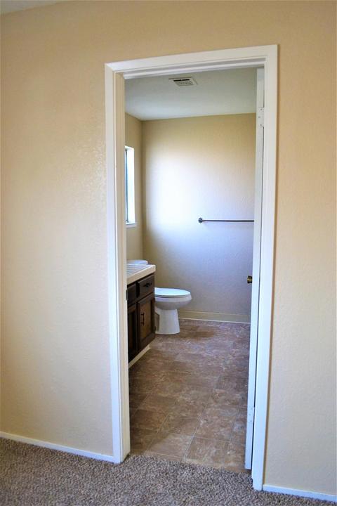 2205 Ridgeway Dr, Ceres, CA 95307 photo 19