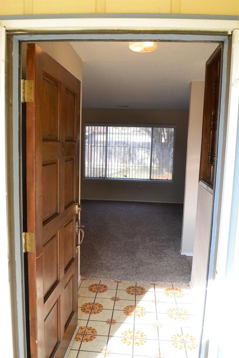 2205 Ridgeway Dr, Ceres, CA 95307 photo 4