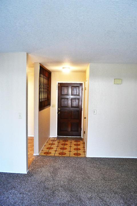 2205 Ridgeway Dr, Ceres, CA 95307 photo 5