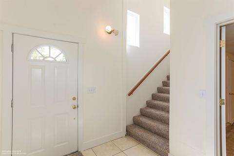 124 Eureka St, Grass Valley, CA 95945 photo 16