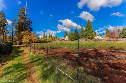 Undisclosed, Grass Valley, CA 95945 photo 18