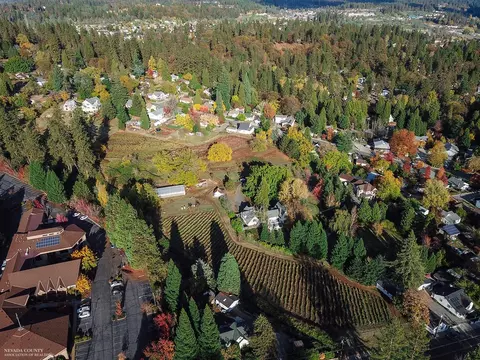 Undisclosed, Grass Valley, CA 95945 photo 10