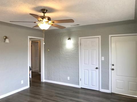 837 8th St, Turlock, CA 95380 photo 4