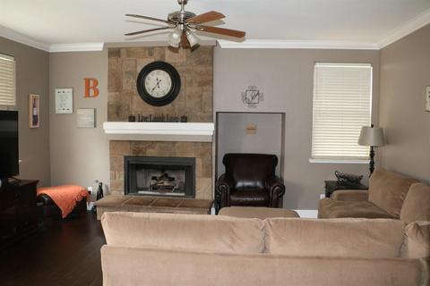 2178 Meadowbrook Dr, Lodi, CA 95242 photo 9