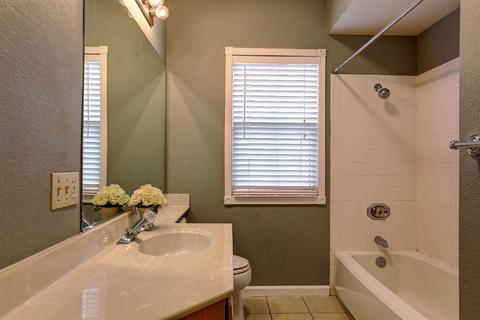 111 Grantham Ct, Folsom, CA 95630 photo 33