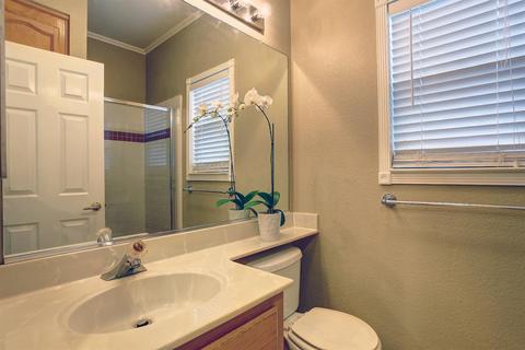 111 Grantham Ct, Folsom, CA 95630 photo 18