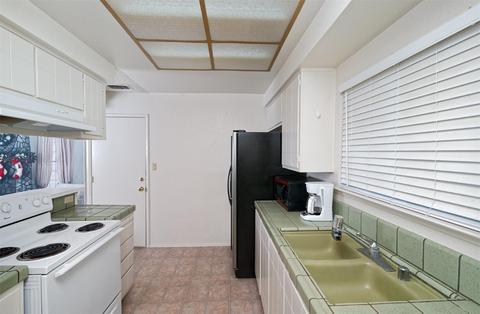 6107 Templeton Dr, Carmichael, CA 95608 photo 6