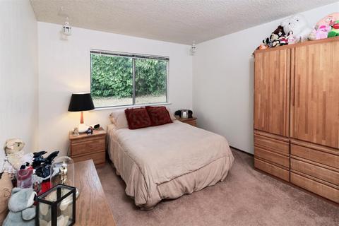 6107 Templeton Dr, Carmichael, CA 95608 photo 19