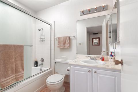 6107 Templeton Dr, Carmichael, CA 95608 photo 20