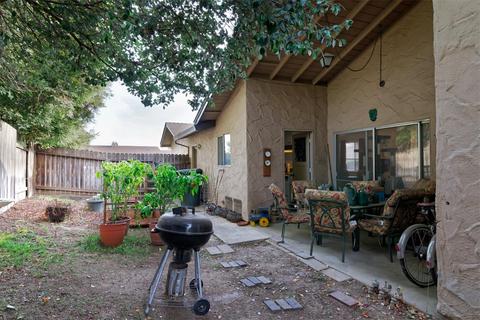 6107 Templeton Dr, Carmichael, CA 95608 photo 22