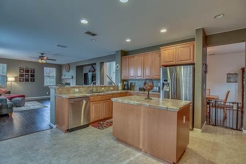 8978 Sand Trap Ct, Patterson, CA 95363 photo 8