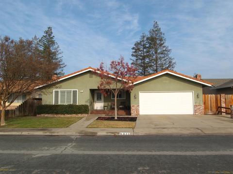 835 Gary St, Turlock, CA 95382 photo 1