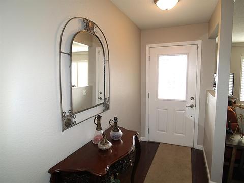 835 Gary St, Turlock, CA 95382 photo 3