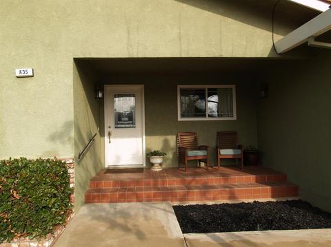 835 Gary St, Turlock, CA 95382 photo 2