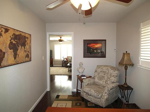 835 Gary St, Turlock, CA 95382 photo 9