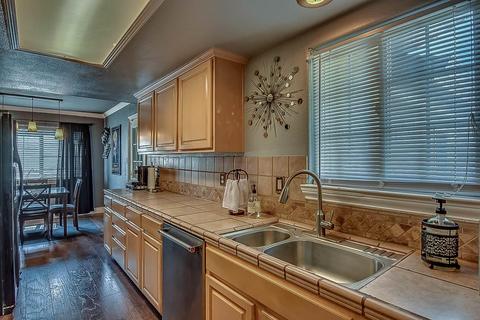 2102 Alpine Dr, Lodi, CA 95240 photo 22