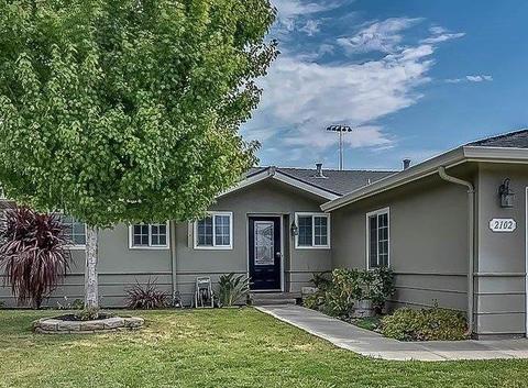 2102 Alpine Dr, Lodi, CA 95240 photo 1