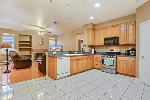940 Onyx Ave, Lathrop, CA 95330 photo 7