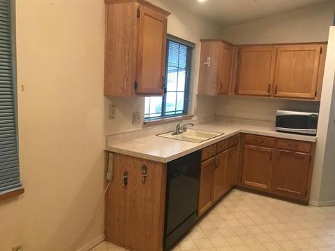 1500 Held Dr #24, Modesto, CA 95355 photo 3