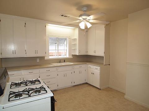 1544 Vernon Ave, Modesto, CA 95351 photo 14