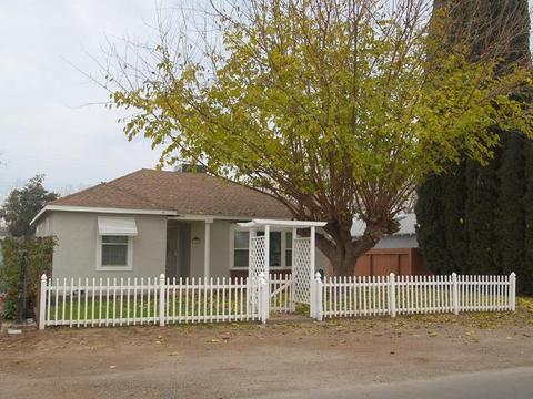 1544 Vernon Ave, Modesto, CA 95351 photo 2