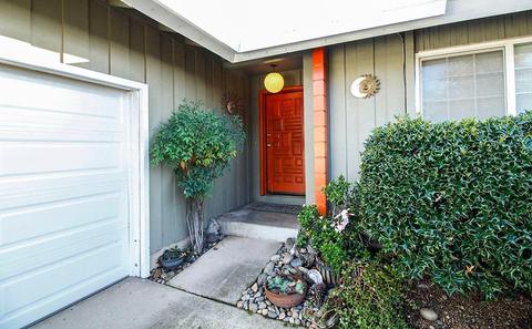 6400 Belgrove Way, Carmichael, CA 95608 photo 2
