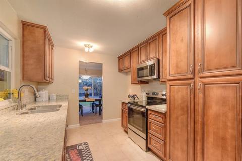 1439 Timber Ln, Manteca, CA 95336 photo 11