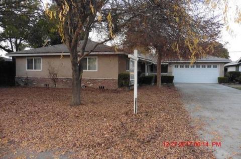 2001 Vista Dr, Modesto, CA 95355 photo 1
