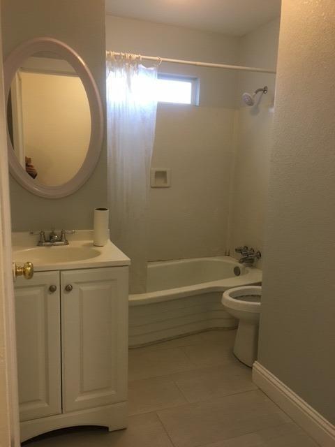 212 S Madison, Modesto, CA 95351 photo 7