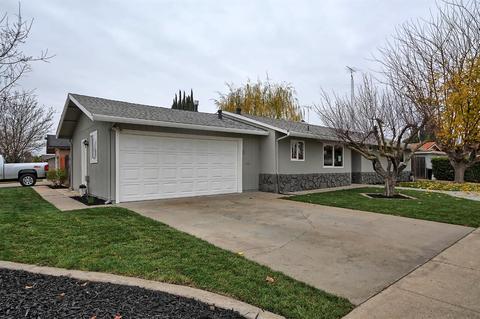 837 S Wilma Ave, Ripon, CA 95366 photo 2