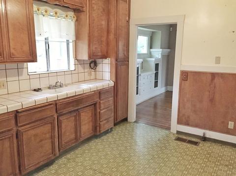 1111 Myrtle St, Turlock, CA 95380 photo 11